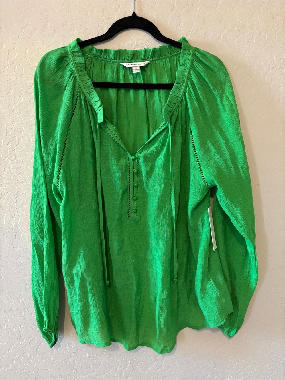Kelly Green Button-Front Peasant Blouse